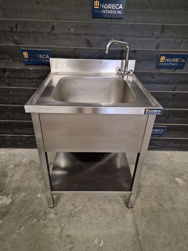 koel/vleesvitrine | ggm gastro | 250 cm | 2 glazen schuifdeuren | 230v