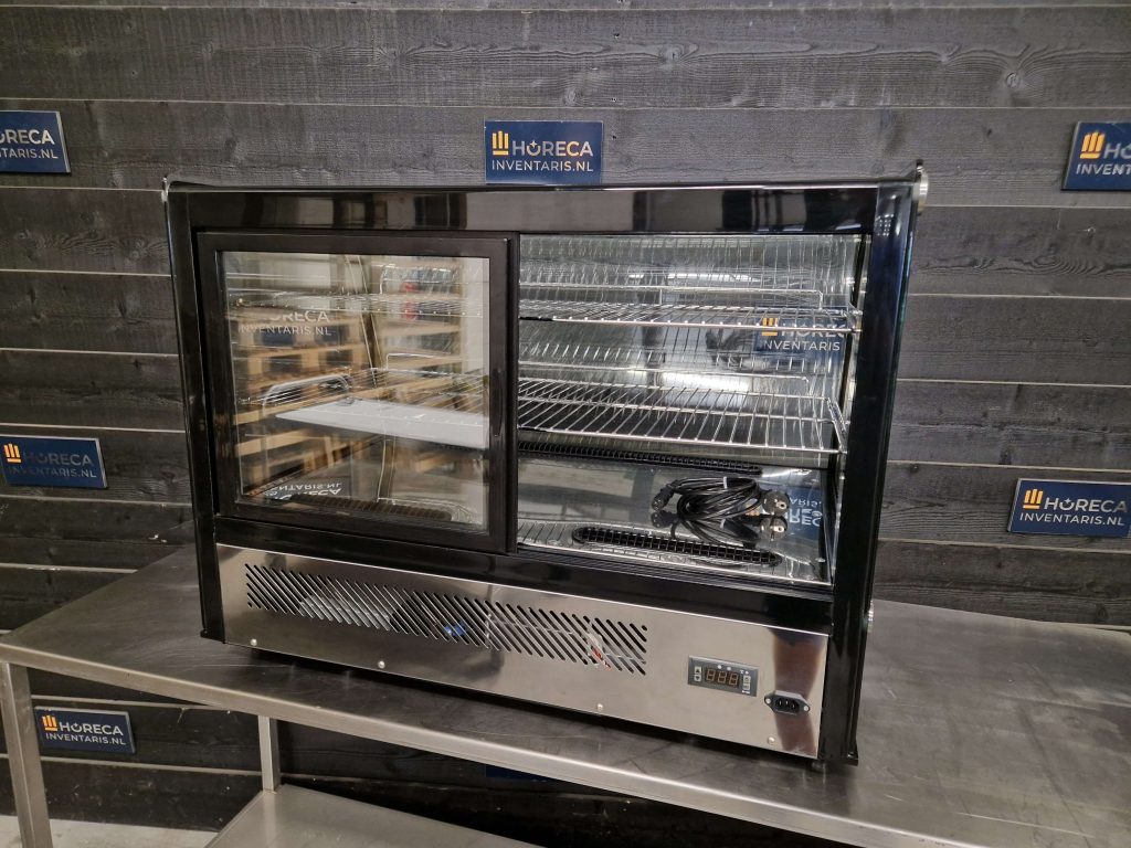 koel/vleesvitrine | ggm gastro | 250 cm | 2 glazen schuifdeuren | 230v