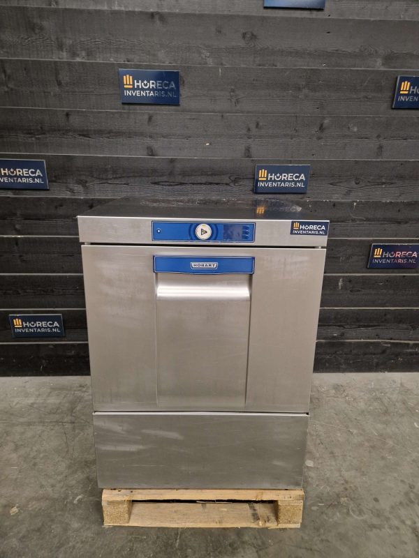vaatwasser | vaatwasstraat | doorschuifvaatwasser | aan en afvoertafel | zanussi | ls14ea/ins | 400v (kopie)
