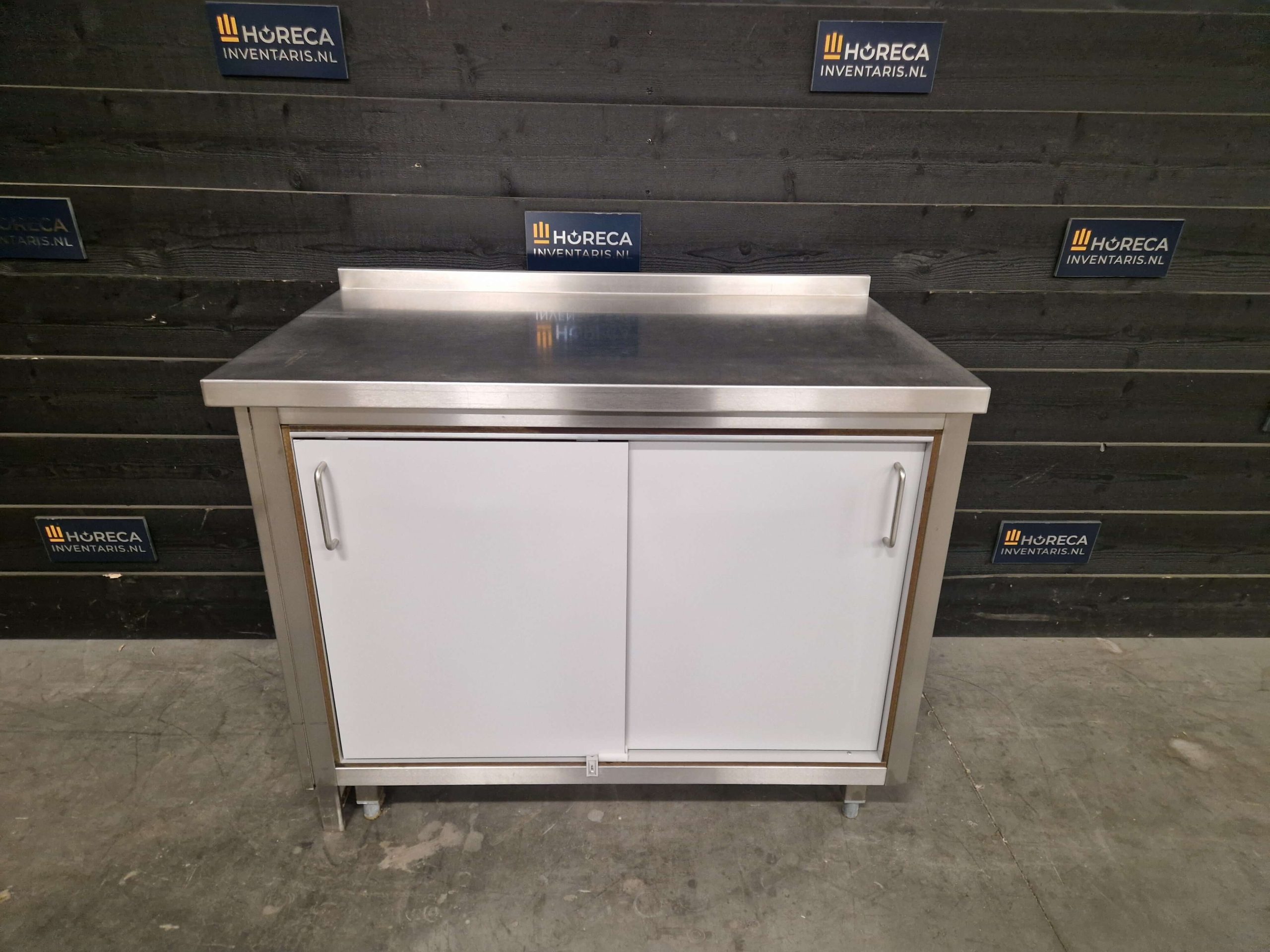 wandkast | trespa | rvs | 150cm (kopie)